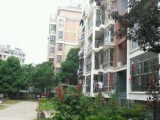 南北通透，周邊配套實施齊全，居家方便